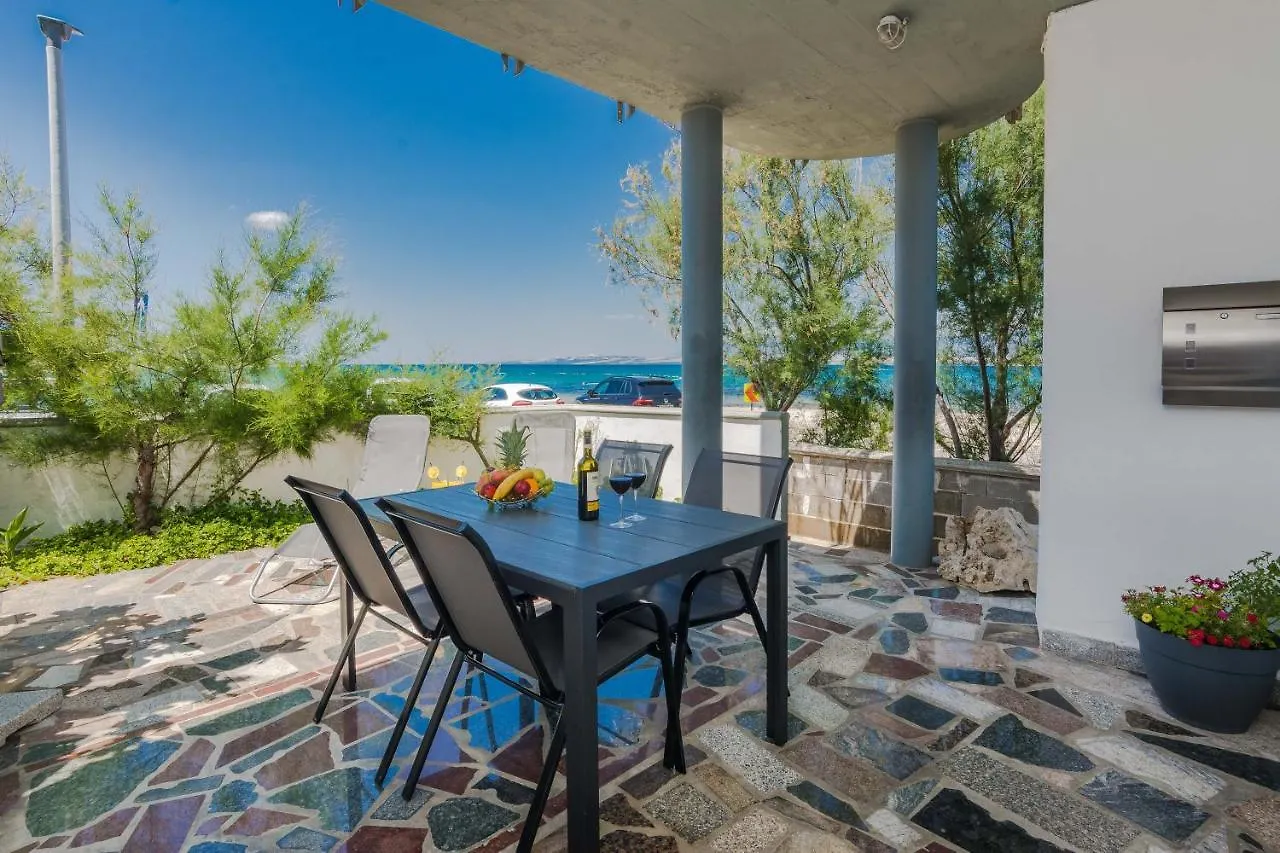 Apartments Palaic Vir 0*,  Croatia